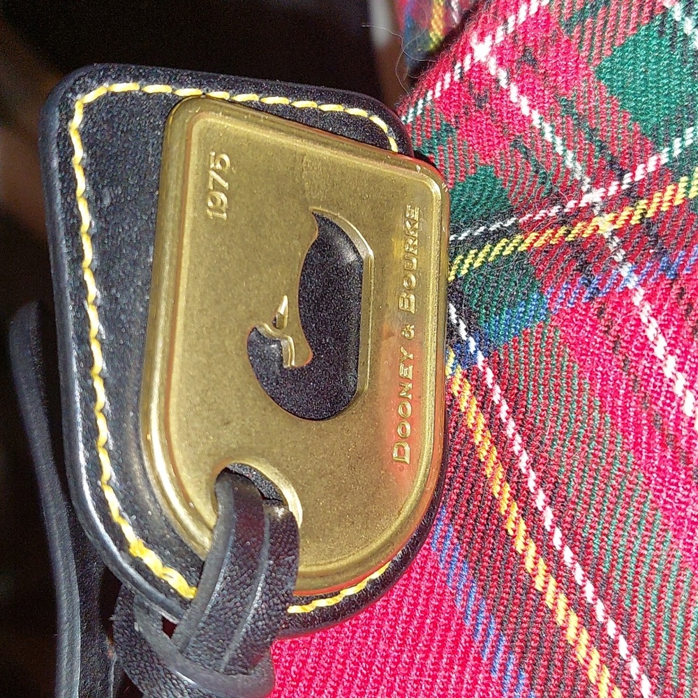 Dooney & Bourke Tartan Erica Women's Shoulder Bag Large - Red (BTART1479RDBL) - Picture 6 of 17
